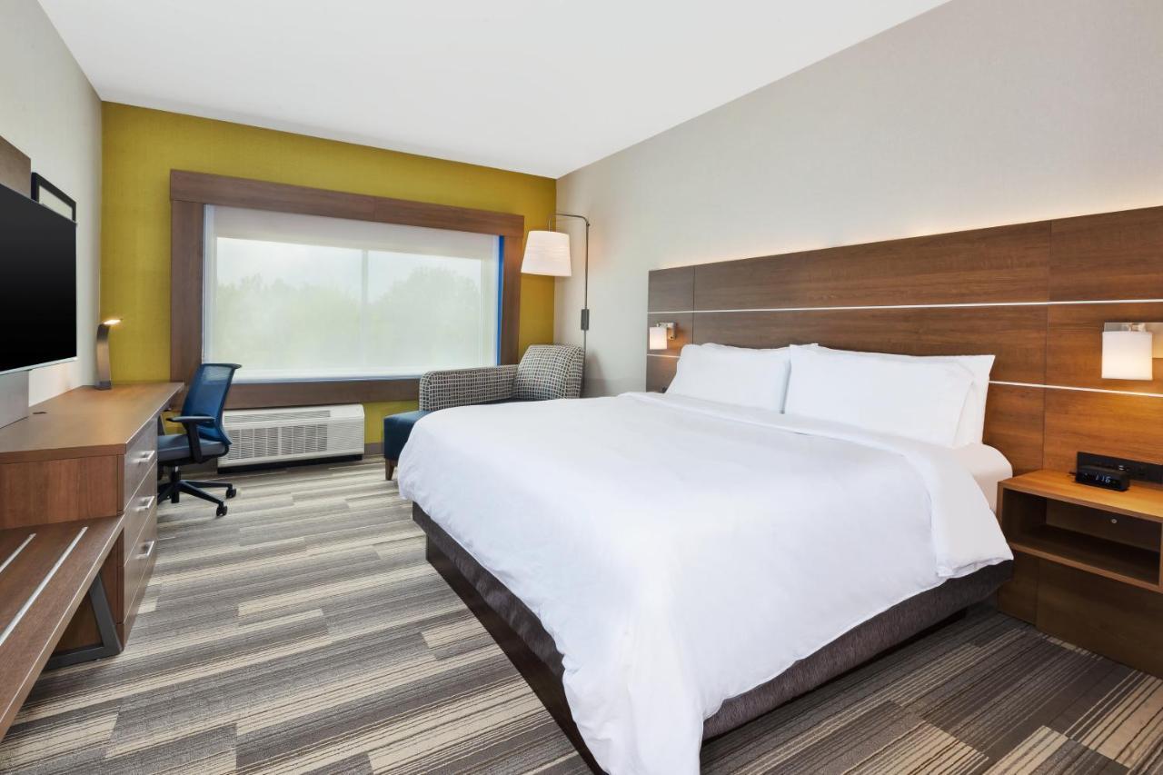 Holiday Inn Express & Suites - Milan - Sandusky Area By Ihg Exterior foto